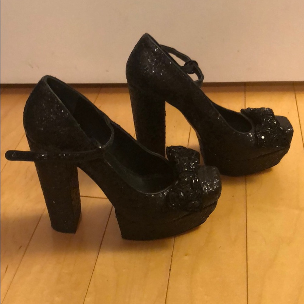 Alice and Olivia shoes